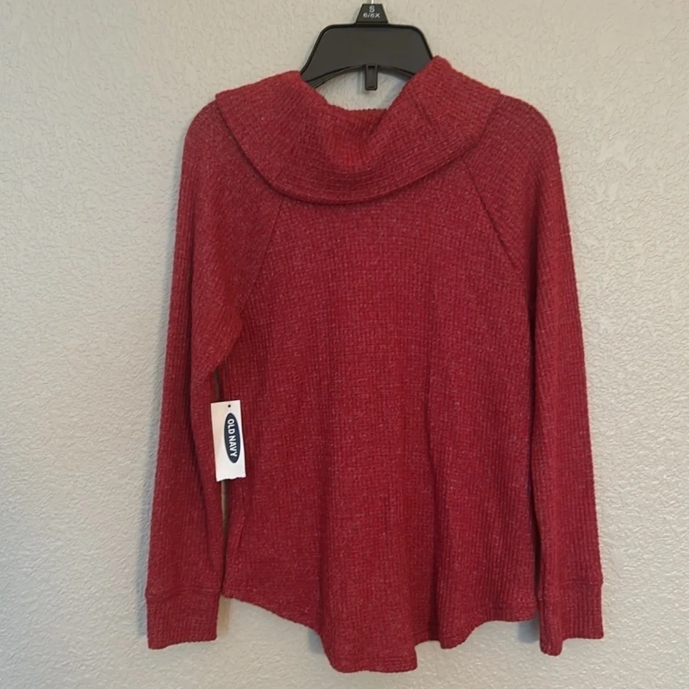 Girls Old Navy waffle knit top size 5T in red